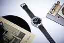 Reloj con la correa negra de UNOde50 para el día del padre 2018