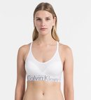 Sujetador deportivo en color blanco de la nueva colección de primavera/verano 2018 de Calvin Klein