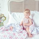 Mantita azul y rosa de 'Los Aristogatos' de Aden+Anais en colaboración con Disney Baby
