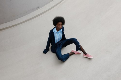 Zapatillas color salmón de Superga colección primavera/verano 2018