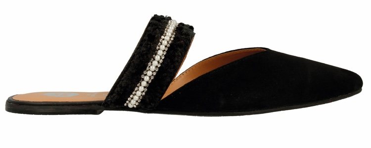 Babucha negra de la colección Gioseppo Woman primavera/verano 2018