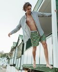 Bañador con estampado de la nueva colección primavera/verano 2018 de Naïve