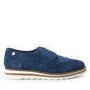 Zapato tipo Oxford azul marino de la colección primavera/verano 2018 de Carmela