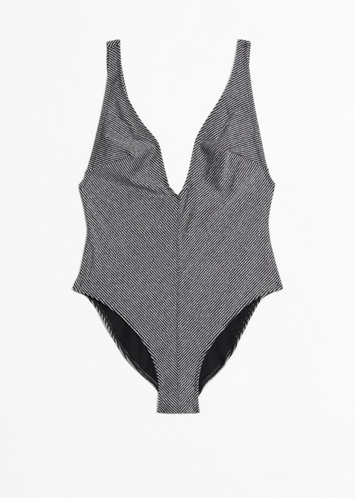 Bañador en color gris de la nueva colección de la firma & Other Stories 2018