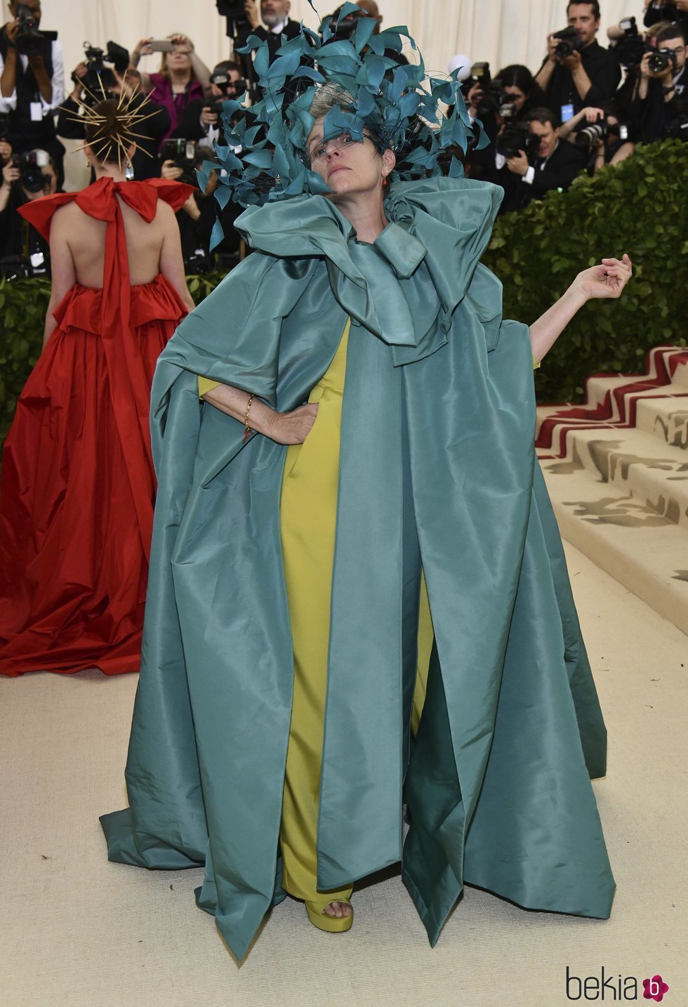 Frances McDormand con un Valentino en la Gala Met 2018