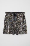 Short con lentejuelas de la nueva colección 'Love for All' de H&M