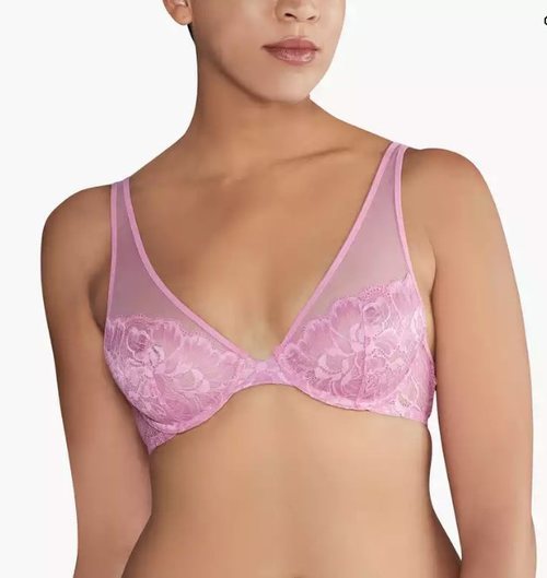 Bralette semitransparente de la colección 'SavageXFenty' de Rihanna