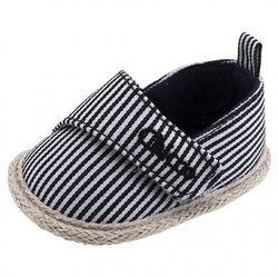 Alpargatas de la colección 'Black&White' de Chicco
