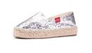 Alpargata con purpurina plateada de la nueva colección Glitter de Miss Hamptons 2018