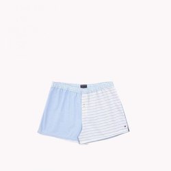 Shorts de la colección cápsula sostenible primavera 2018 de Tommy Hilfiger