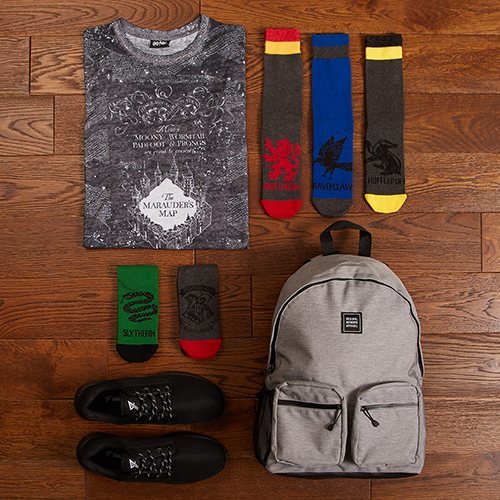 Ropa y accesorios de la nueva colección 'Harry Potter x Primark'