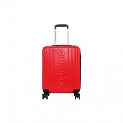 Maleta de viaje de la colección de Supreme Spain 2018