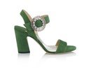 Sandalia en color verde de la colección pre-fall 2018 de Jimmy Choo