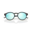 Gafas oscuras de la colección primavera/verano 2018 de Benetton