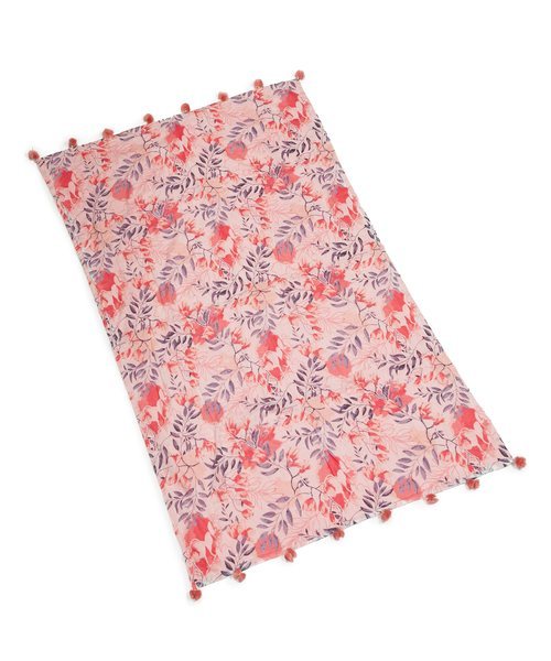 Toalla floral de la colección de baño 2018 de Hunckermöller