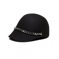 Sombrero de la colección otoño/invierno 2018-2019 de Sisley