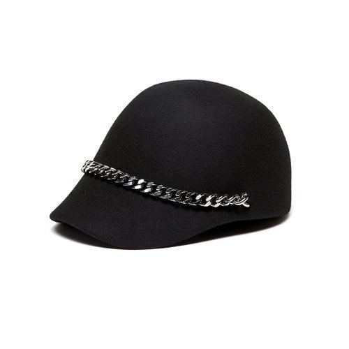 Sombrero de la colección otoño/invierno 2018-2019 de Sisley