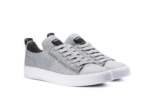 Zapatillas plateadas de la colección primavera/verano 2018 de Replay