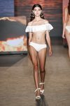 Bikini con volante de TCN primavera/verano 2019 en la 080 Barcelona Fashion Week