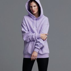 Sudadera morada de la lujosa firma Nyden 2018