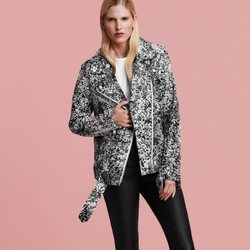 Cazadora con un estampado bicolor de la lujosa firma Nyden 2018