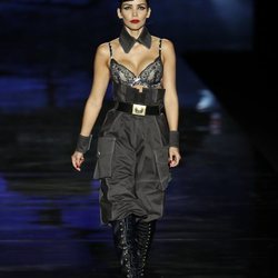Conjunto militar de Andrés Sardá en Madrid Fashion Week primavera/verano 2019