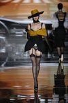 Conjunto de encaje de Andrés Sardá en Madrid Fashion Week primavera/verano 2019