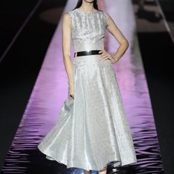 Vestido vintage de Hannibal Laguna primavera/verano 2019 en la Madrid Fashion Week