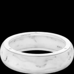 Brazalete de mármol Les Aimants por Charlotte Casiraghi 2018