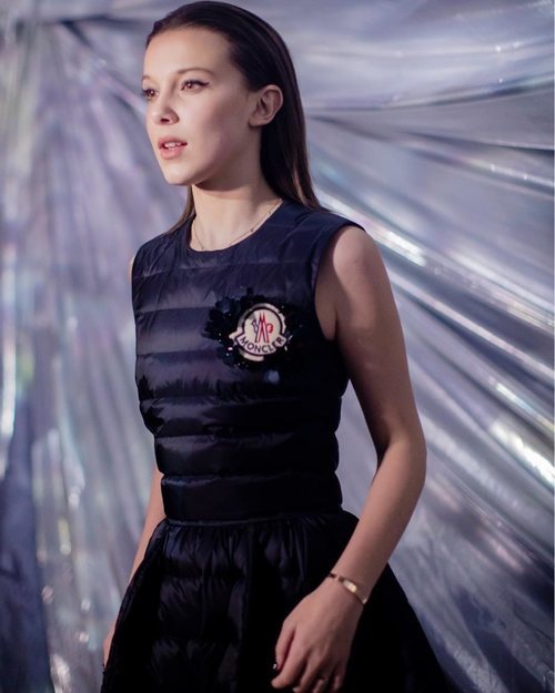 Millie Bobby Brown en la nueva campaña de Moncler 2018