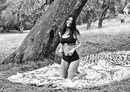 Kourthey Kardashian en ropa interior de color negra de Calvin Klein 2018