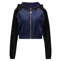 Chaqueta deportiva de la colección cápsula 'Urban ChicX' de Hunkemoller