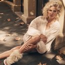Elsa Pataky con unos botines de pelo de la nueva colección de otoño/invierno 2018/2018 de Gioseppo