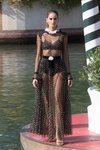 Izabel Goulart con un vestido transparente en el Festival de Cine de Venecia 2018