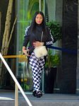 Nicky Minaj con un conjunto de cuadros en Nueva York 2018