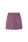 Short malva de la colección cápsula de Oysho con Everlast