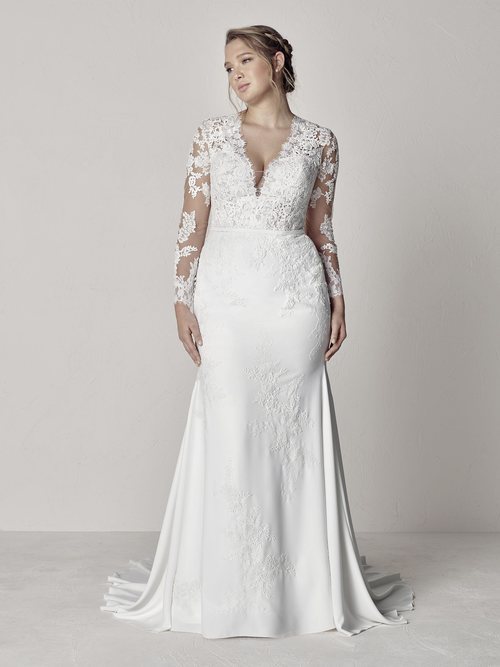 Vestido manga larga de la colección cápsula Plus de Pronovias 2018
