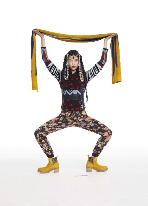 Pantalón estampado de la colección otoño/invierno 2018/2019 de Desigual