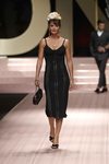 Helena Christensen en el desfile de Dolce&Gabbana primavera/verano 2019 en la Milán Fashion Week