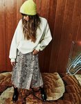 Falda de print de serpiente de la colección otoño/invierno 2018/2019 de Stradivarius