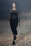 Mallas y top negro de Dior primavera/verano 2019 en la Paris Fashion Week