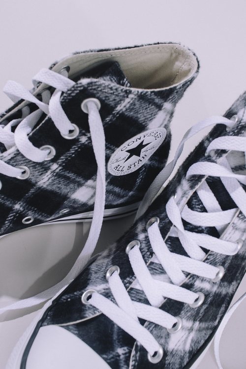 Converse de lana de la colección cápsula de Bershka