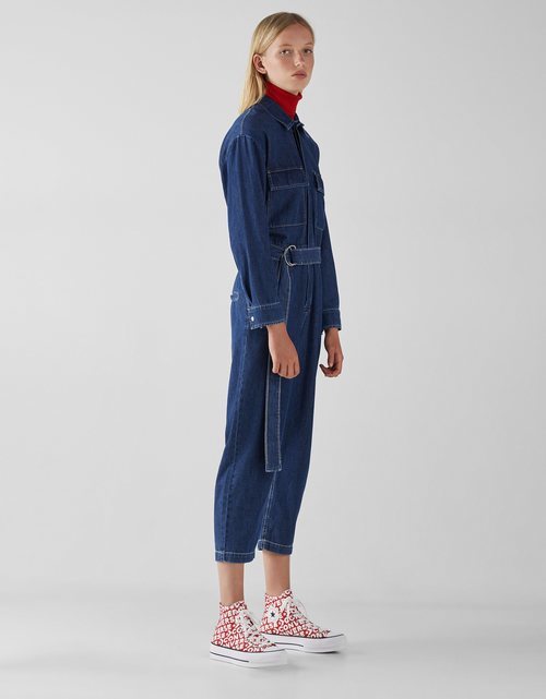 Mono denim de la colección otoño/invierno 2018/2019 de Bershka
