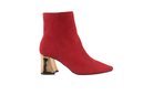 Botín rojo de la colección otoño/invierno 2018/2019 de Marypaz