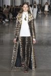 Look animal print de Giambattista Valli primavera/verano 2019 en la Paris Fashion Week