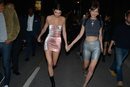 Kendall Jenner con un vestido brillante y Bella Hadid con mallas de ciclista