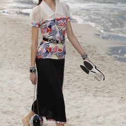 Camisa de estampado geométrico de Chanel primavera/verano 2019 en la Paris Fashion Week