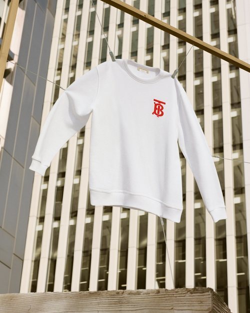 Sudadera blanca de Burberry de la colección cápsula 'B Series'