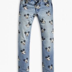 Vaqueros Mickey print de la nueva colección de Levi's x Mickey Mouse