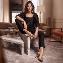 Lily Aldridge en la campaña de la colección otoño/invierno 2018/2019 de Jimmy Choo